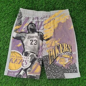 Los-Angeles Lakers Sweat Shorts Medium 29x9 Lebron-James